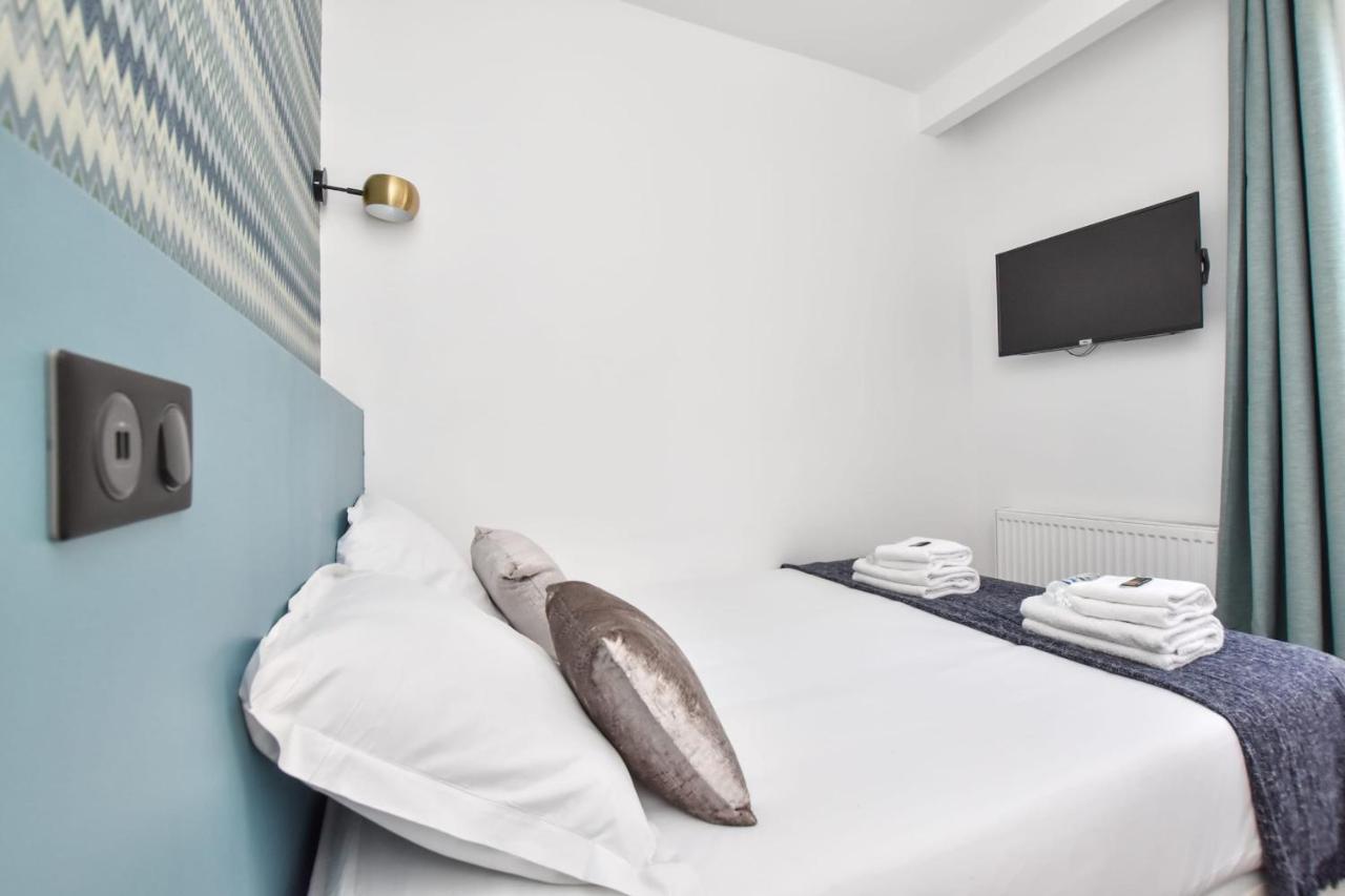 Cosy Bedroom - Tour Eiffel Champs De Mars 6A Paris Exterior photo