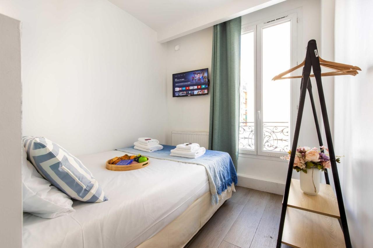 Cosy Bedroom - Tour Eiffel Champs De Mars 6A Paris Exterior photo
